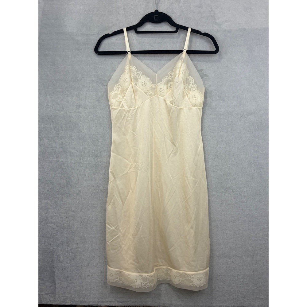 Vtg Movie Star Women Full Slip Ivory Lace Trim Adjustable Straps 36 Coquette USA